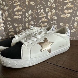 Vintage Havana Rush Sneaker - Black/White/Multi with Gold Star - 11M